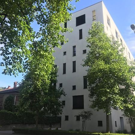 Connie S Home Free Parking لوغانو المظهر الخارجي الصورة
